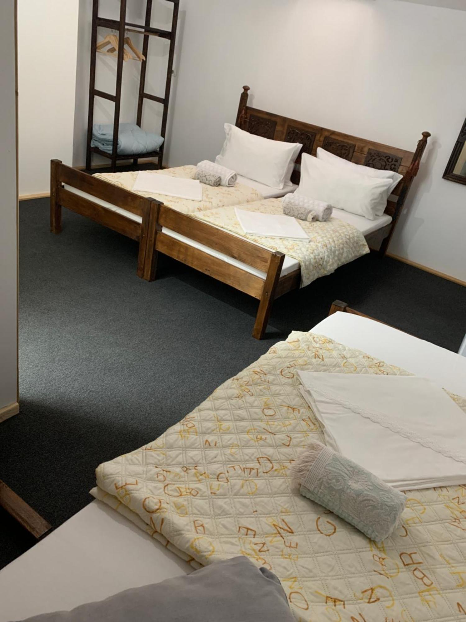 מלון טולצ'אה Casa Trandafirilor מראה חיצוני תמונה